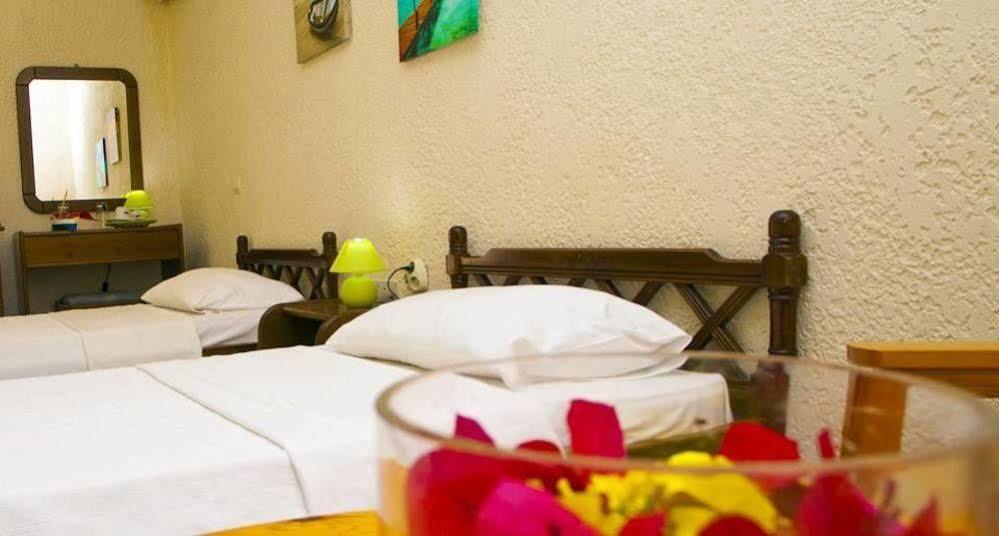 Hotel Vergina لاغونيسي المظهر الخارجي الصورة