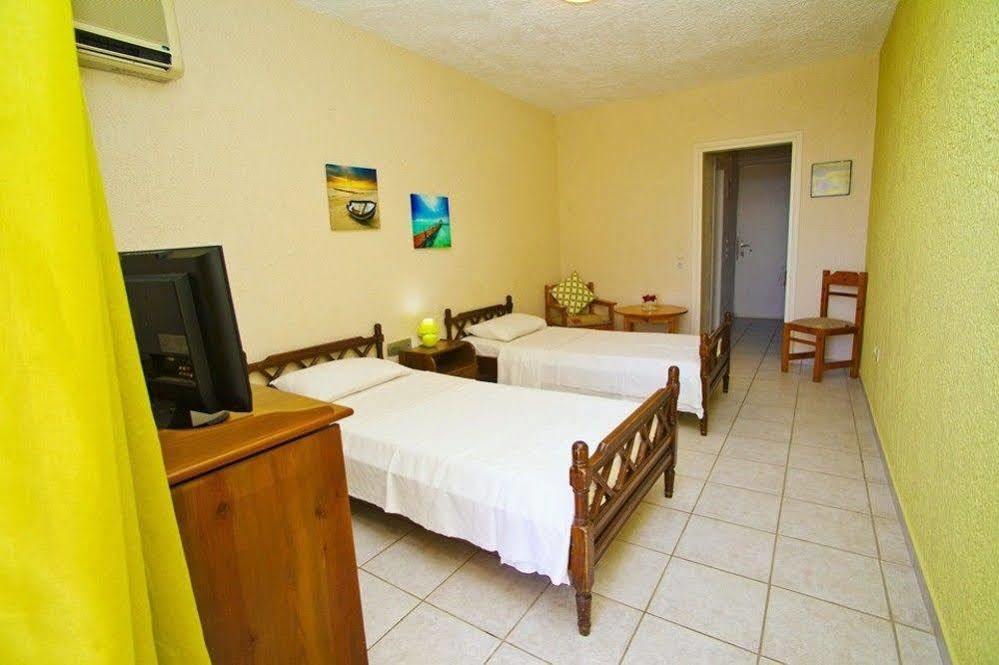 Hotel Vergina لاغونيسي المظهر الخارجي الصورة